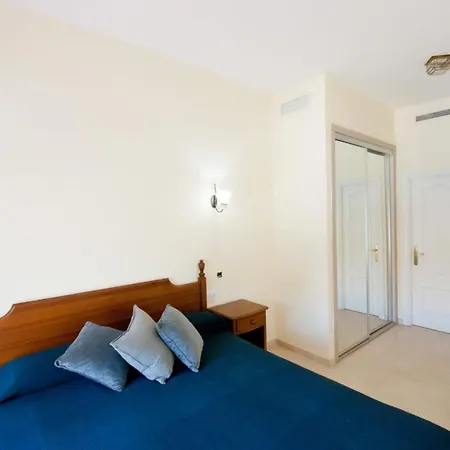 Duplex Penthouse Cabopino Appartement *